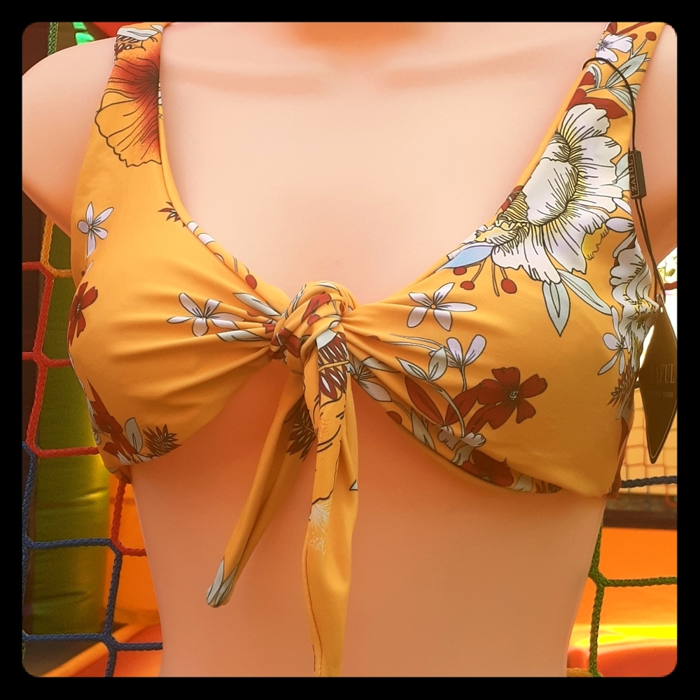 New swimsuit piece of breasts